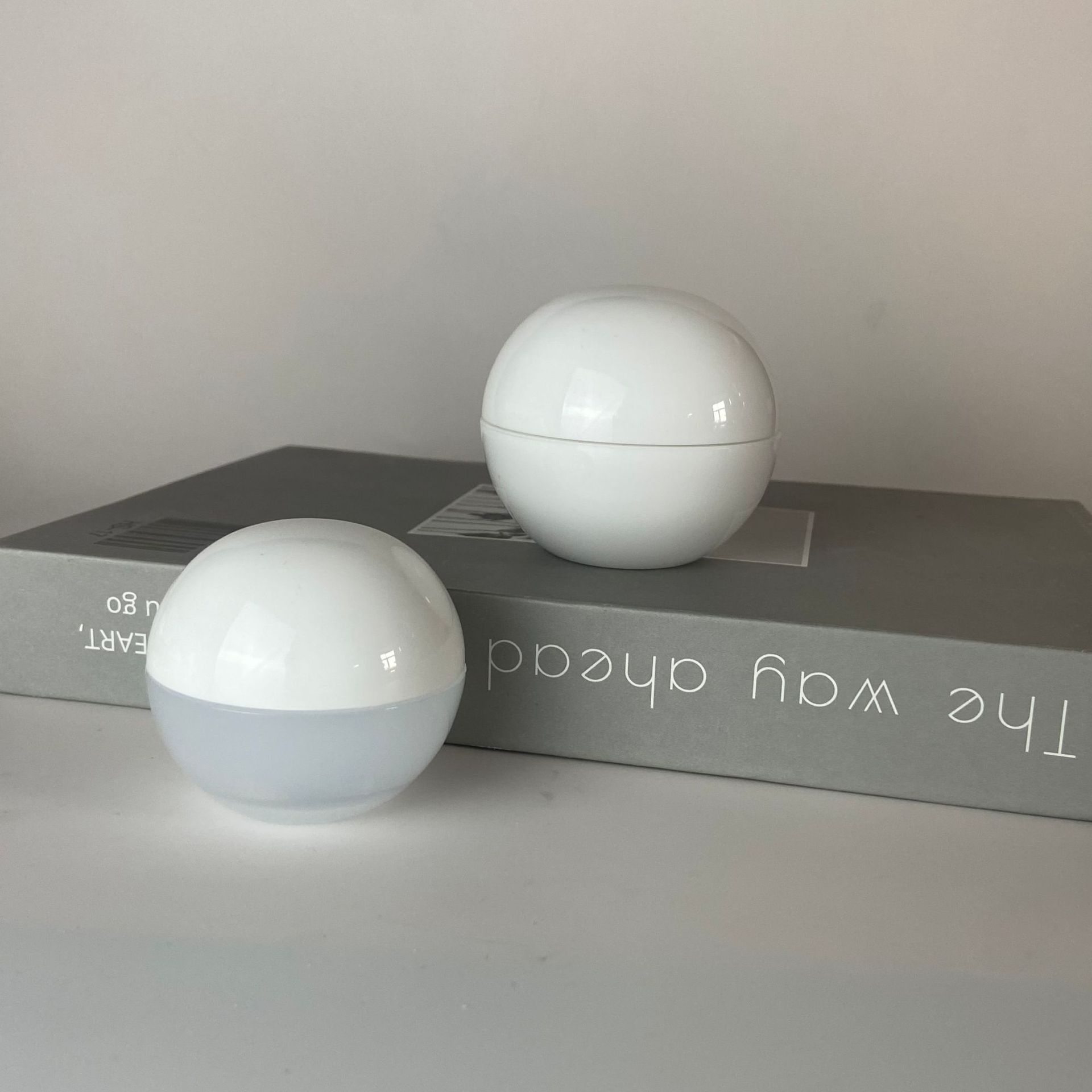 30g 50g custom logo Empty PP Plastic Ball shape Cosmetic Cream Jar cosmetic face cream jars