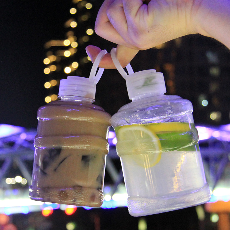 500ml 650ml  Custom Logo Printing Plastic PET Beverage Juice Bottle With Cap Juice Coffee Bubble Tea Plastic PET Bottles