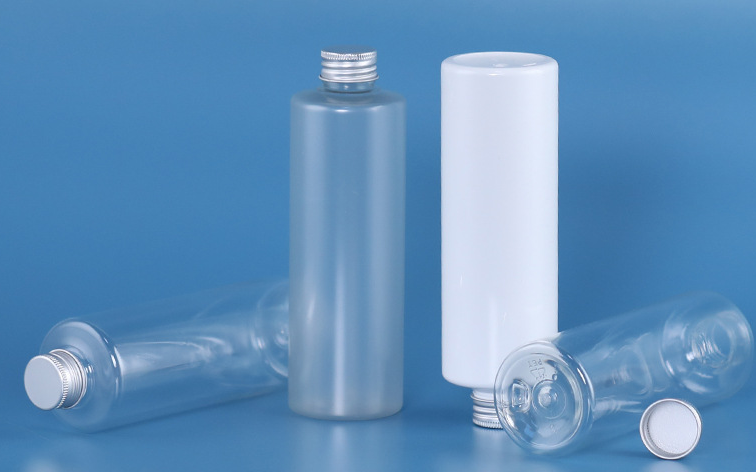100ml 120ml 150ml Empty PET Plastic Toner Bottle with Screw Cap Flat Shoulder Cosmetic Liquid Package