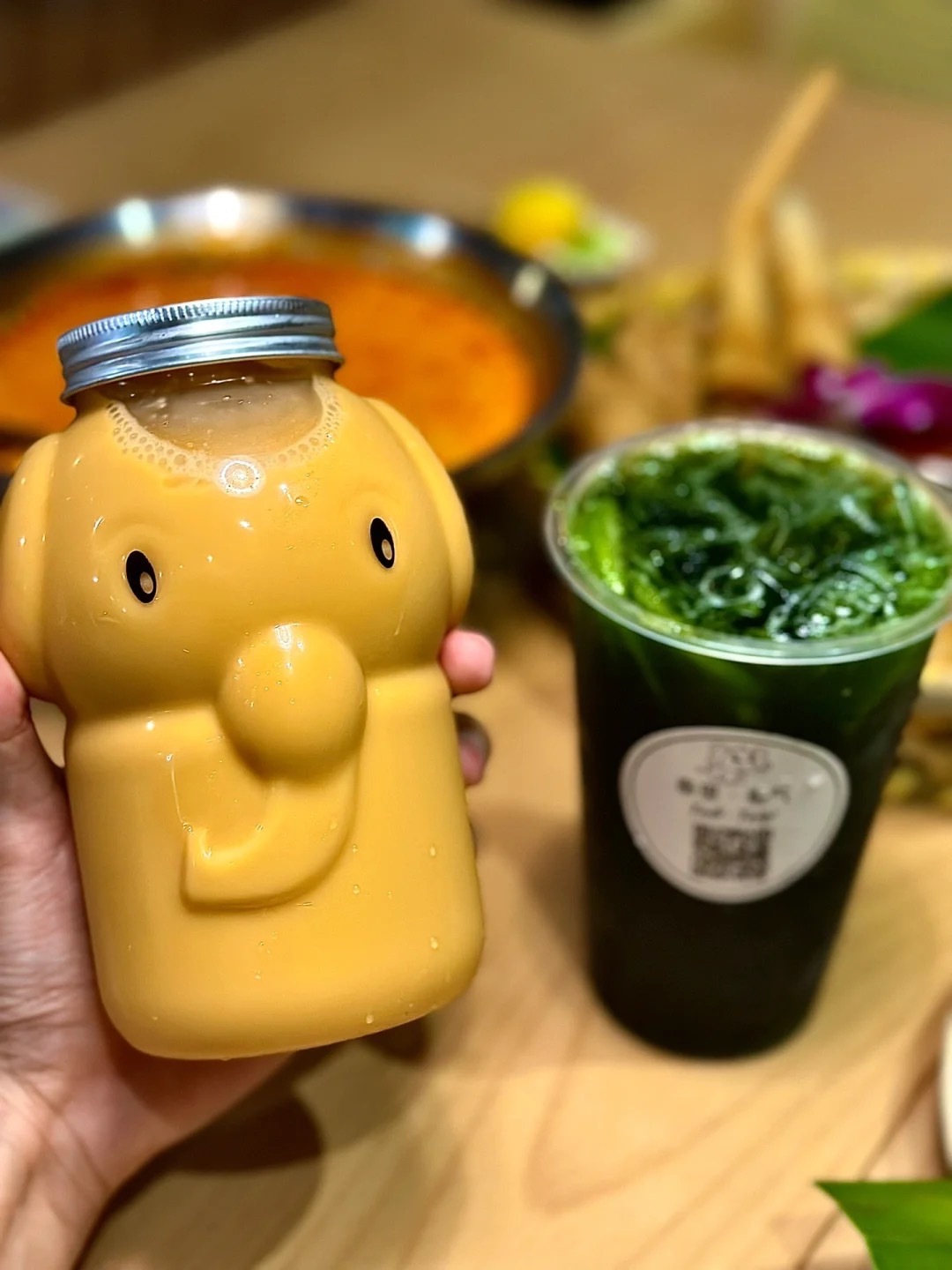 500ml cartoon elephant plastic bottle disposable pet juice bottles Cold Pressed Juice Milk tea Bottle