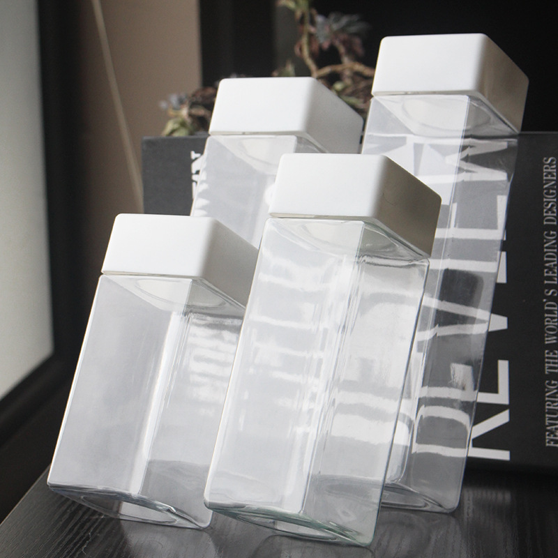 16oz 500ml 20oz 600ml Clear PET Plastic Square VOSS Water Bottle with Square Cap for Juice Milk Boba Tea Cup Beverage Wholesale