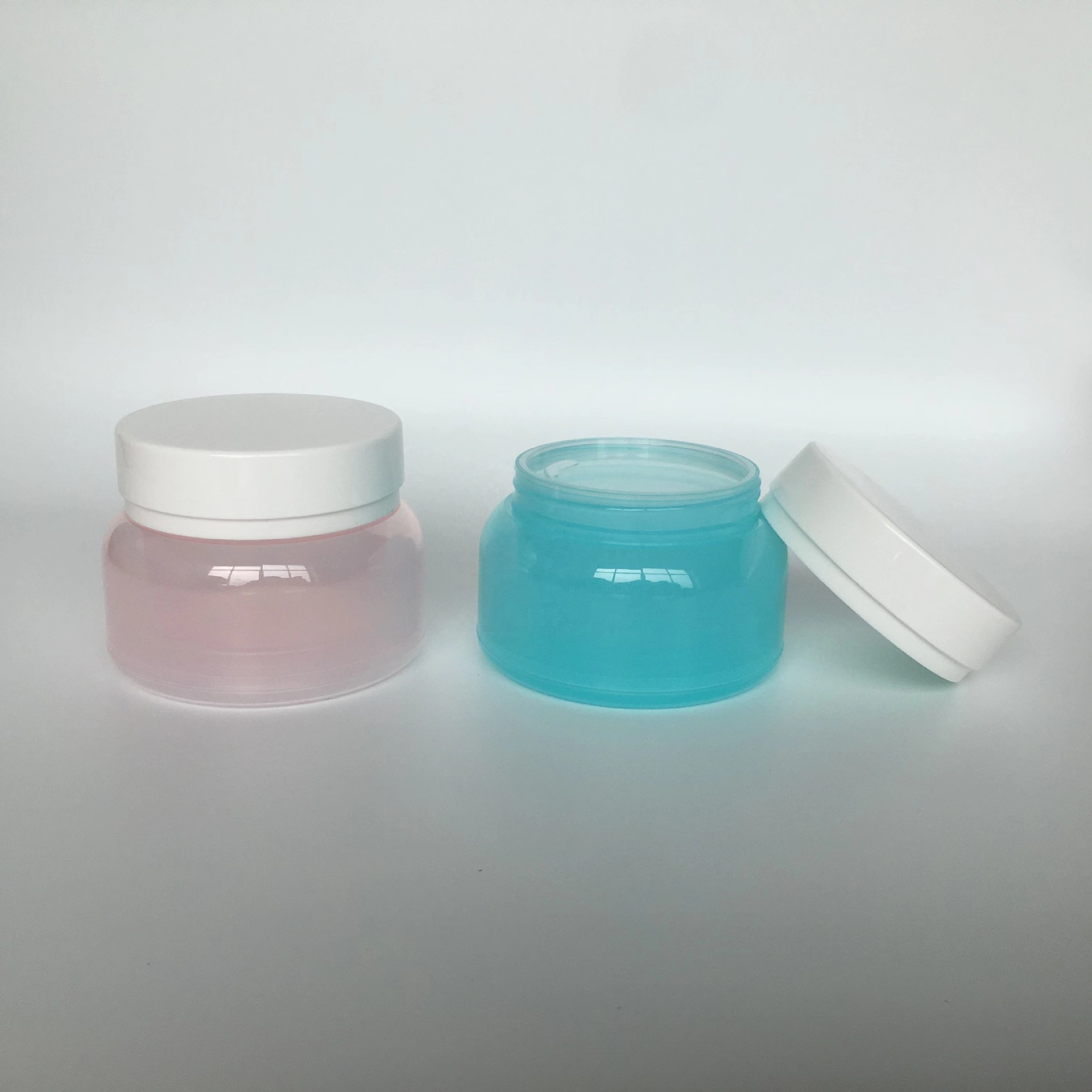 Luxury Customized Pink Matte Plastic Cream Jar Frost Round Can Face Lotion Package Jars 100g 120g 150g