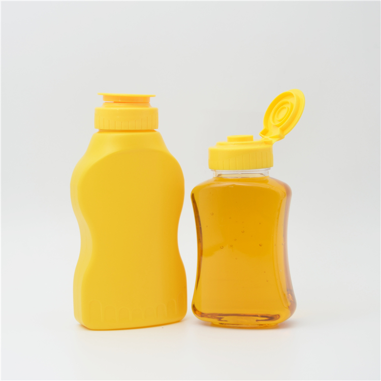 Spot 300ml 360ml food grade PET flat tomato sauce tomato salad seasoning sauce squeeze bottle