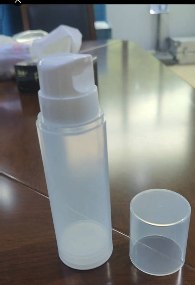 Big Capacity 150ml 200ml 250ml Refillable PP Luxury Airless Pump Bottle Cream Serum Lotion Pump Dispenser Vacuum Airless Bottle