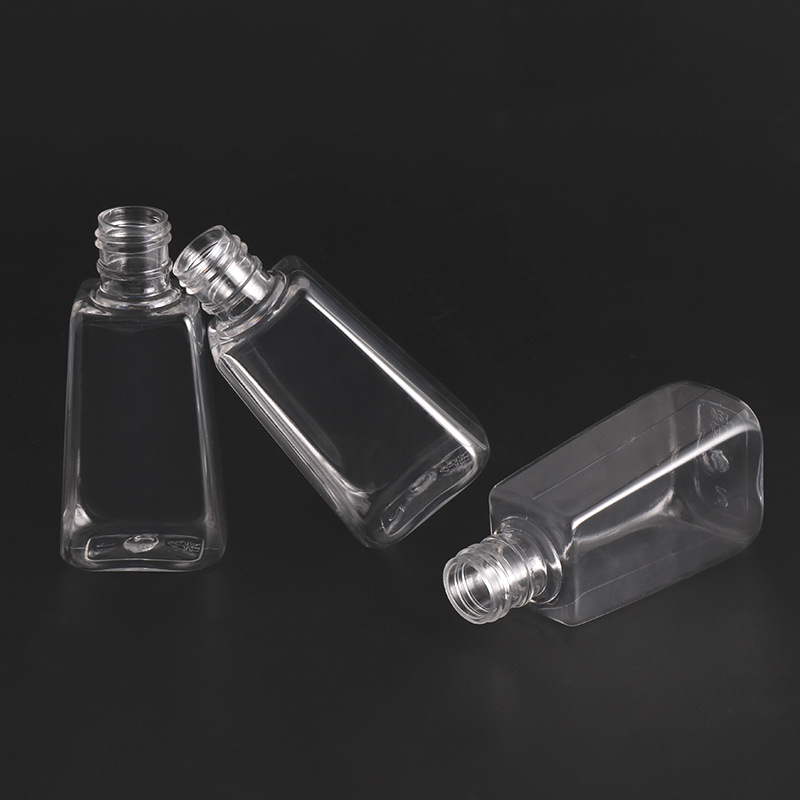 Squeeze Plastic Hand Sanitizer Bottle 30ml 50ml mini PET Hand Sanitizer for clean wholesale with Hook and Spray Pump