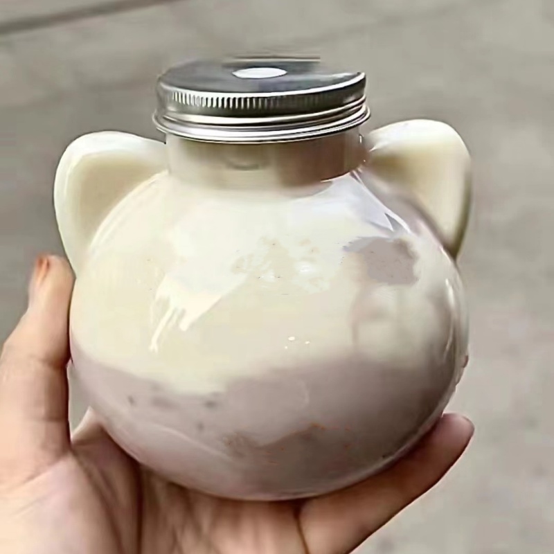 Custom 500ml 16oz Kawaii Animal Cat Shaped Water Bottle Takeout Drink Packaging Container Milk Tea Bubble Boba Tea Cups with Lid