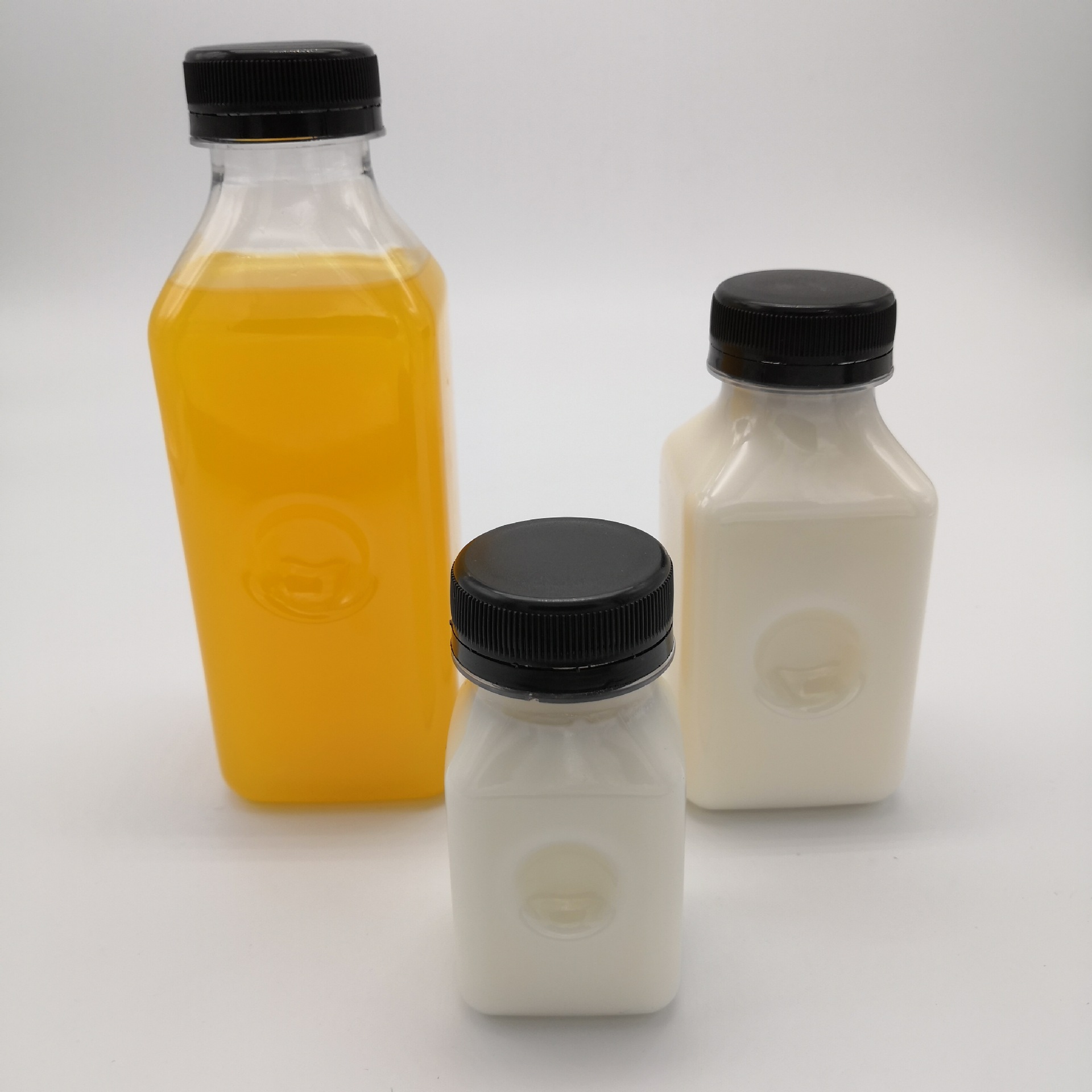 Wholesale Custom 100ML 250ML 400ML 3oz 8oz 10oz Square Bottle PET Plastic Juice Bottles Drink Container with Sealed Caps
