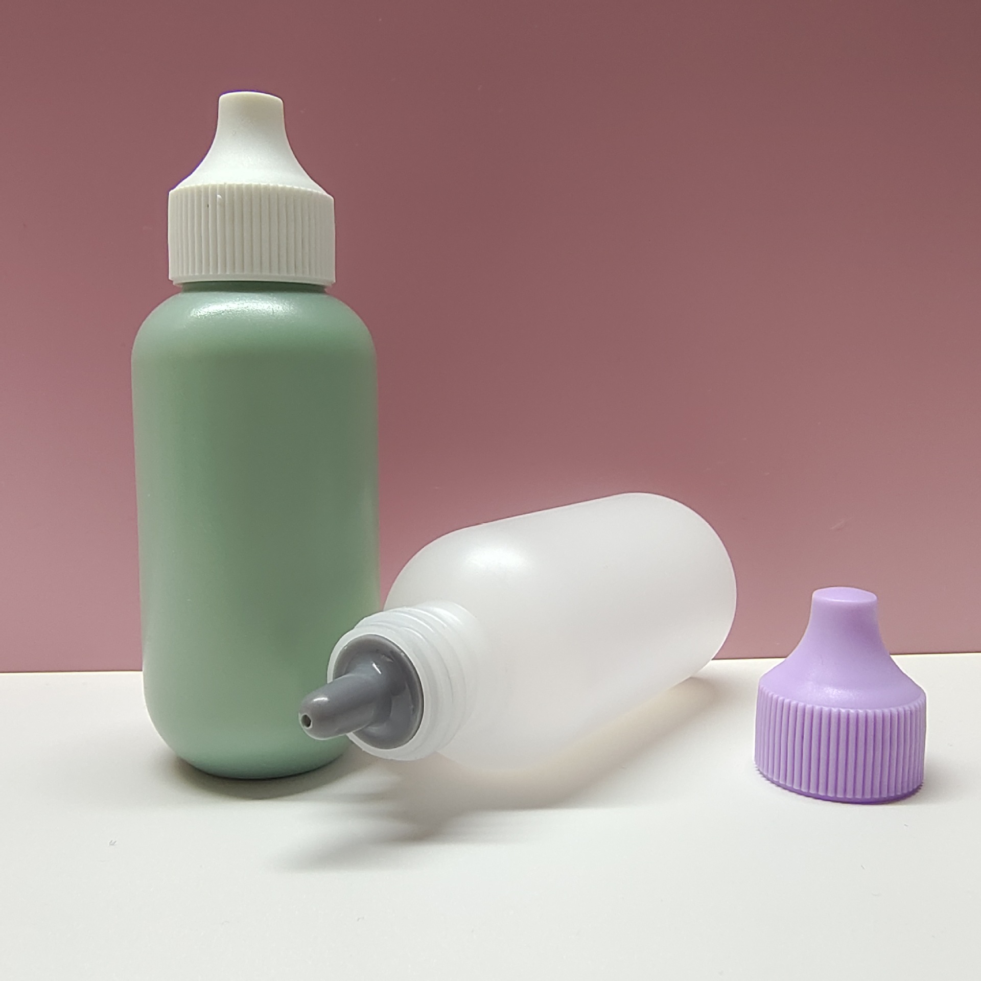Pink Color PE 30ml 50ml Cosmetics Sunscreen Cream Oil Liquid Foundation Serum Dropper Squeeze Bottle with Tip Cap 10ml 120ml