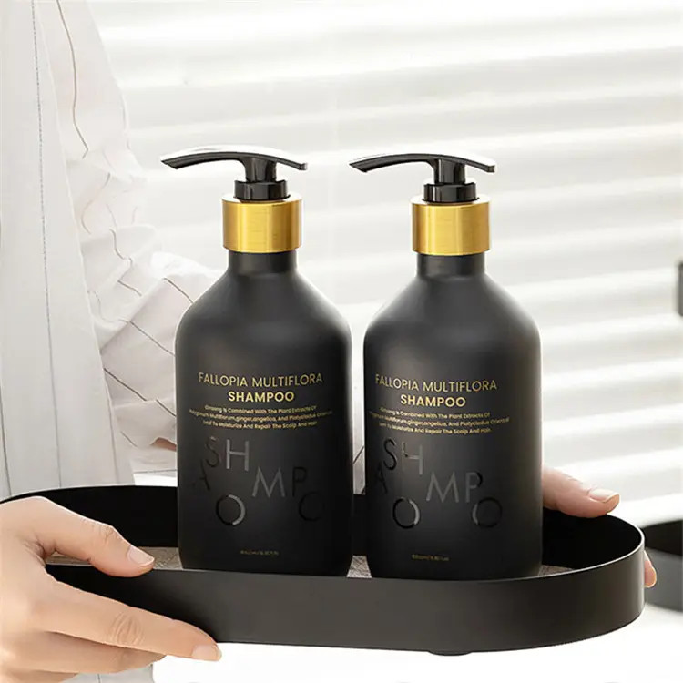Matt Black Lotion Pump Plastic Bottles Shinning Gold Logo and Plastic Jars for Body Wash Bottle Shampoo Packaging Hair Cream Wax