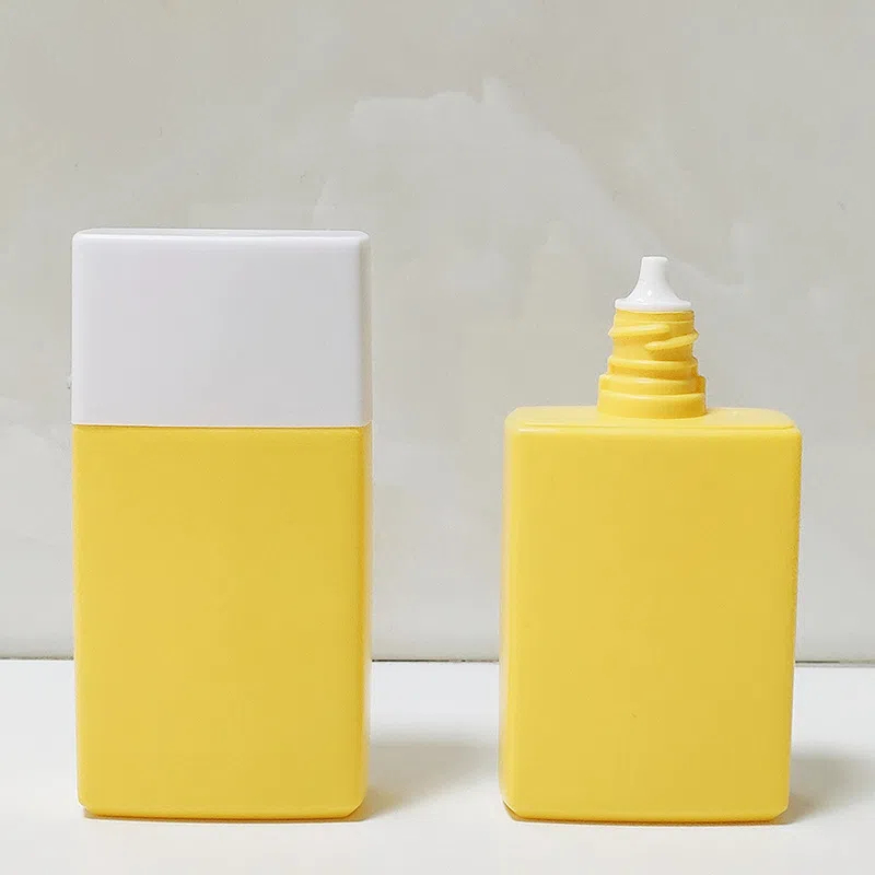 Yellow 30ml 40ml Square PE Lotion Serum Squeeze Bottle with Spout Cap Cosmetics concealer foundation isolation eye cream Bottle