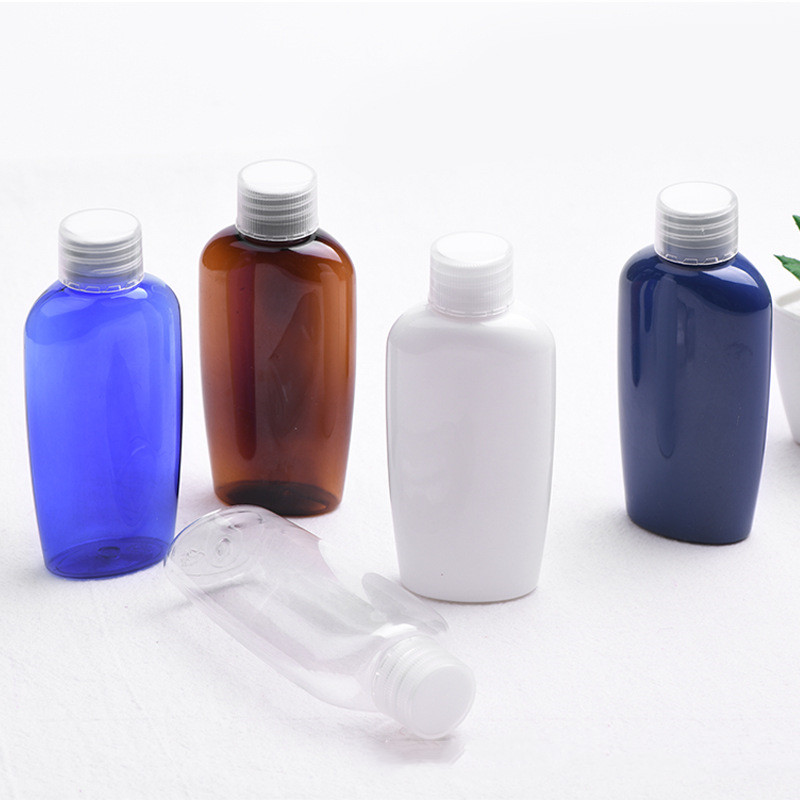 Travel Set Portable 60ml/2oz Flat Shoulder Plastic Bottle with Screw Cap for Packaging Toner Makeup Remover Bottle Oil Dispenser