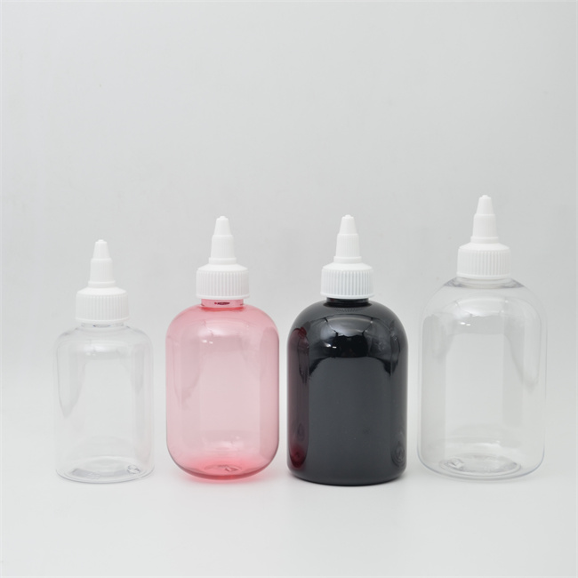Hot Sale Empty HDPE Plastic Flat Round Chilli Pepper Squeeze Bottle with Label for Cooking and Kitchen Use