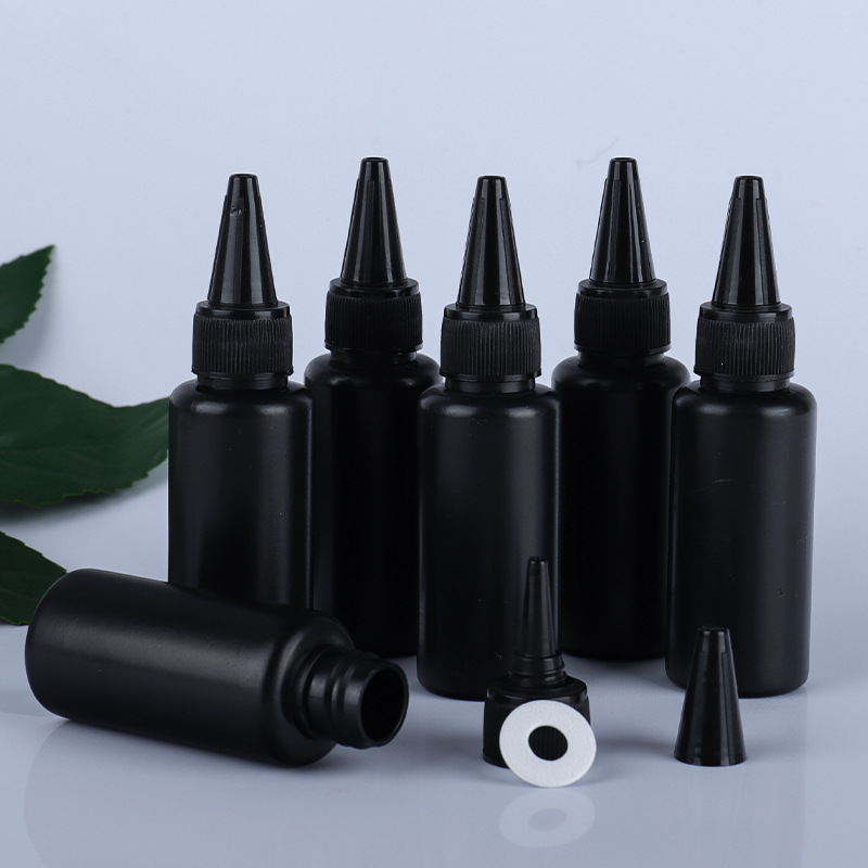30ml 50ml 100ml Black Plastic Squeeze Bottle With Sharp-Mouthed Cap plastic Hair Oil Squeeze Applicator Packaging