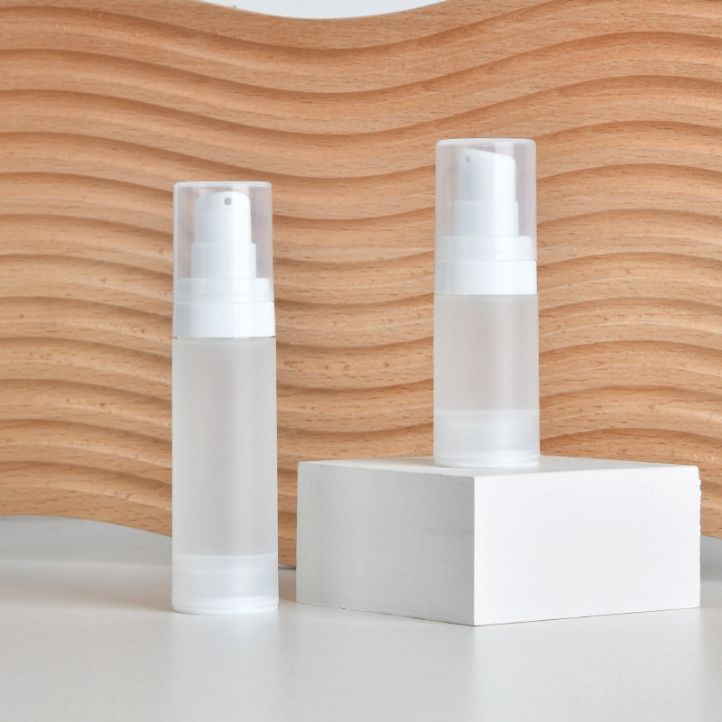 Cosmetic packaging bottle 15ml Airless lotion serum eye cream gel emulsion bottle Plastic PP press pump 30ml vacuum bottle