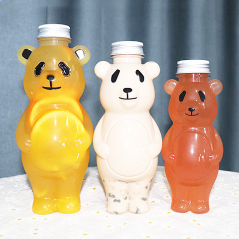 Creative Panda Bear Shaped Plastic Bottles 350ml 500ml 700ml Panda Shape Milk Bottle Plastic Drinking Packaging Containers Lids