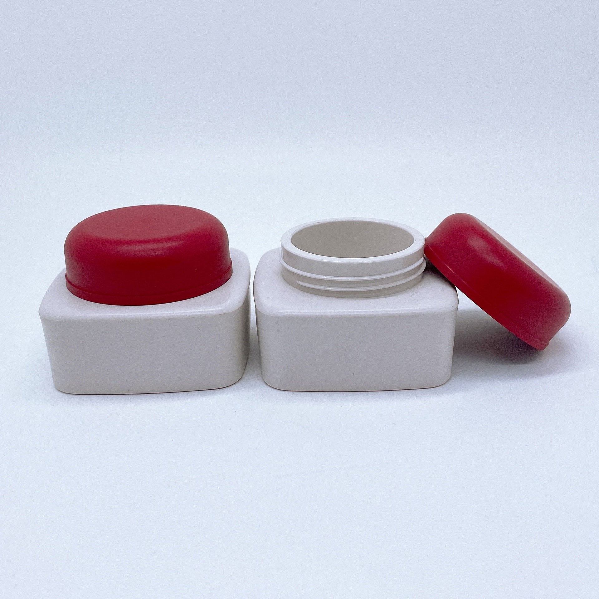 Custom 5g 10g 20g 30g 50g Skin Care Product Packaging Bottle Square Double Layer Eye Cream Plastic Golden Jar