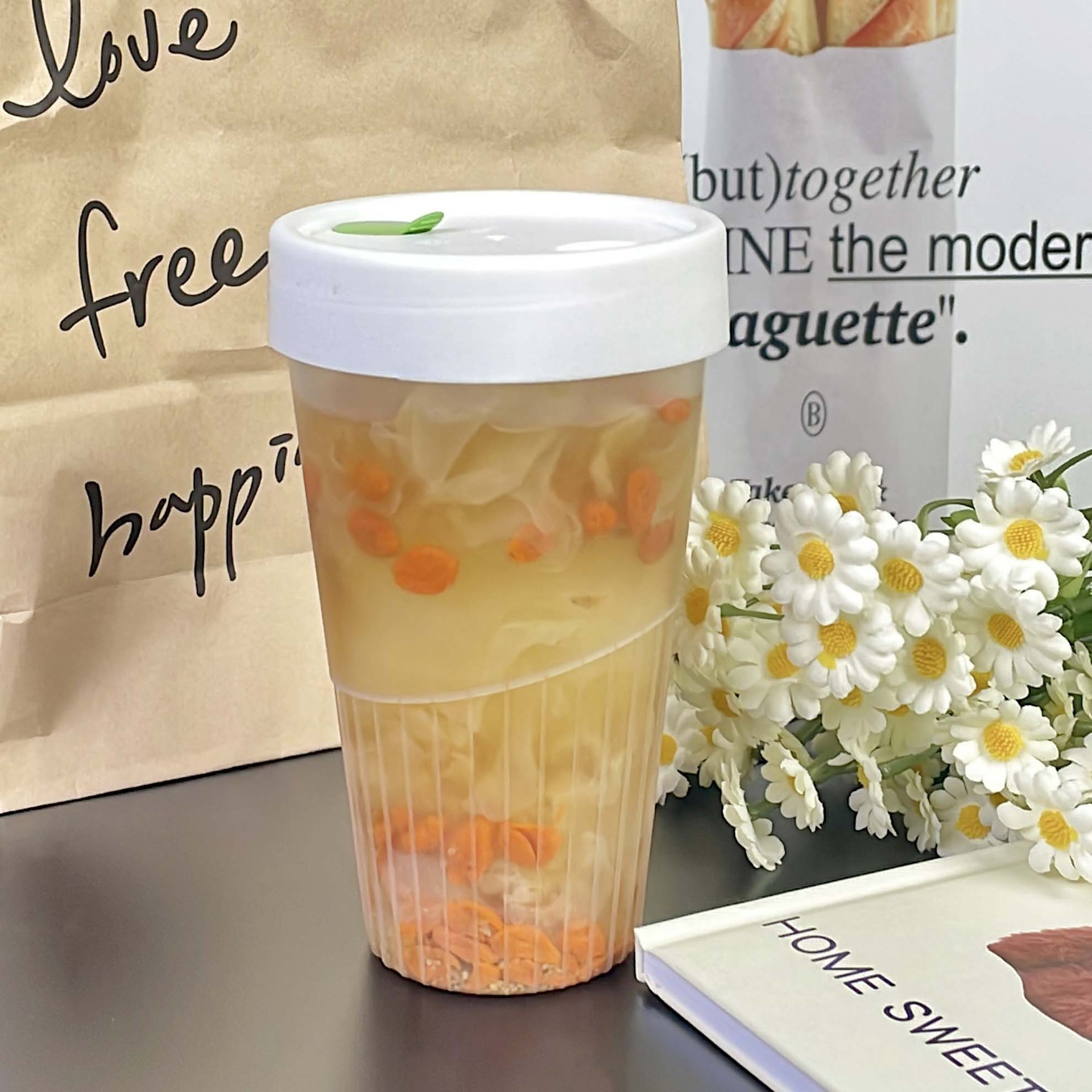 600ml Vertical Strip Frosted Plastic Cup High Temperature Resistant Milk Tea Beverage Juice Takeaway Bottles