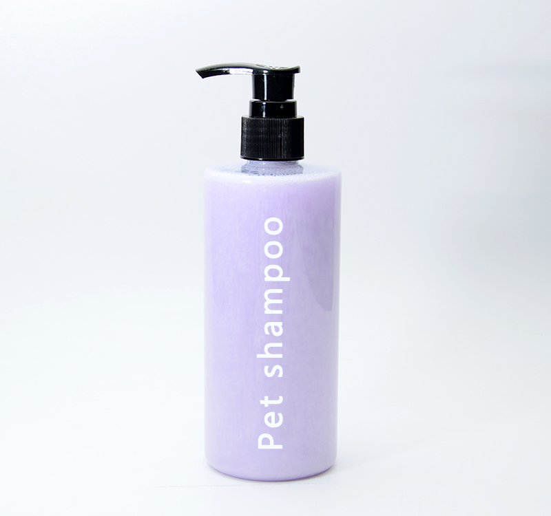 Matte Black Plastic Bottle 300ml 500ml Square PET Black White Lotion Pump Gold Silver Collar Packaging Container