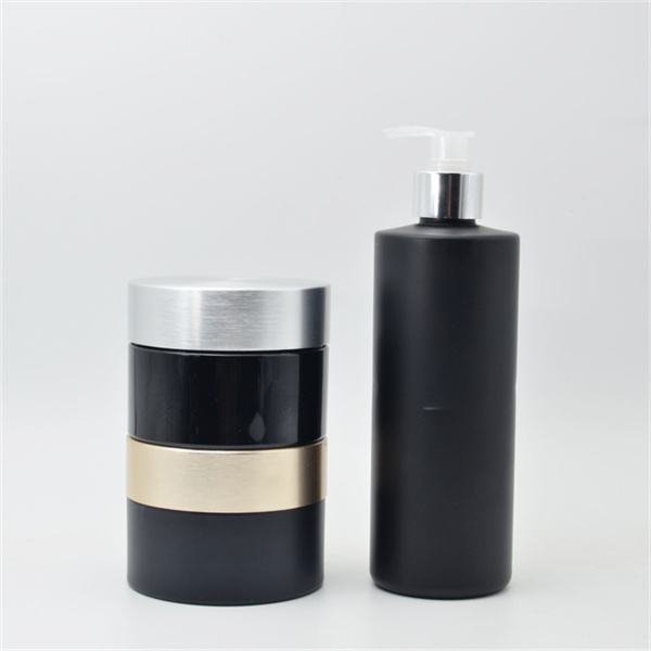300ml 500ml Matt Black Cap Cosmetics Packaging Frosted Lotion Set plastic Bottle With Serum Pump Sprayer