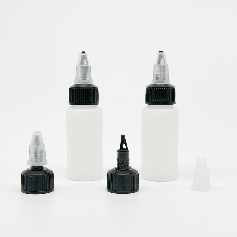 Oil injection bottle PE extrusion bottle 30ml drop glue tip cap gel glue lubricating oil plastic packaging bottle wholesale