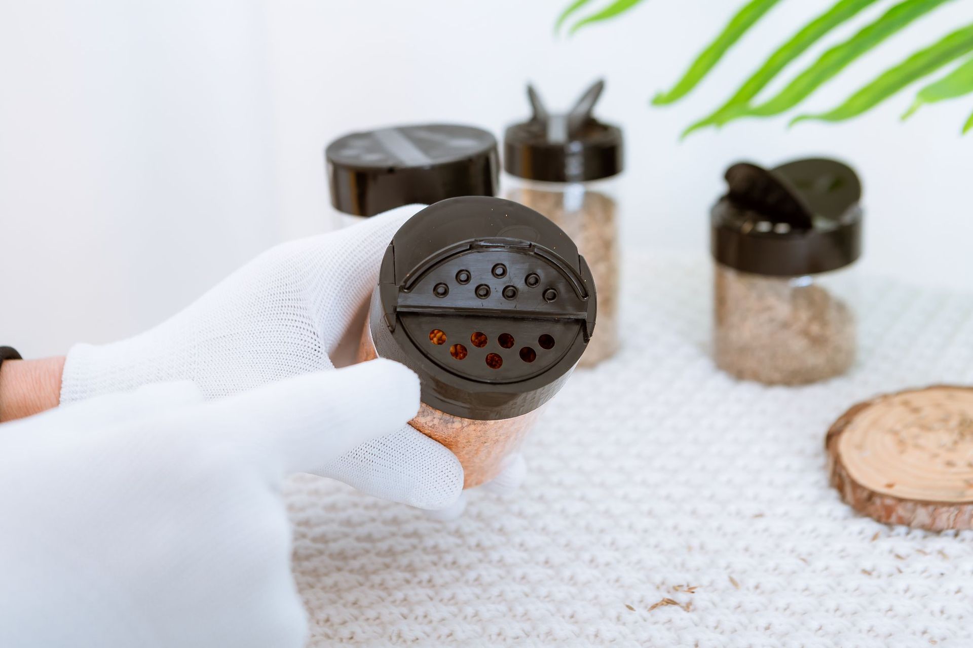 PET Plastic Spice Shaker Jars With Dual Flip Top Lid 80ml 100ml 120ml 250ml 360ml 400ml 500ml Salt Pepper Powder Condiment jar