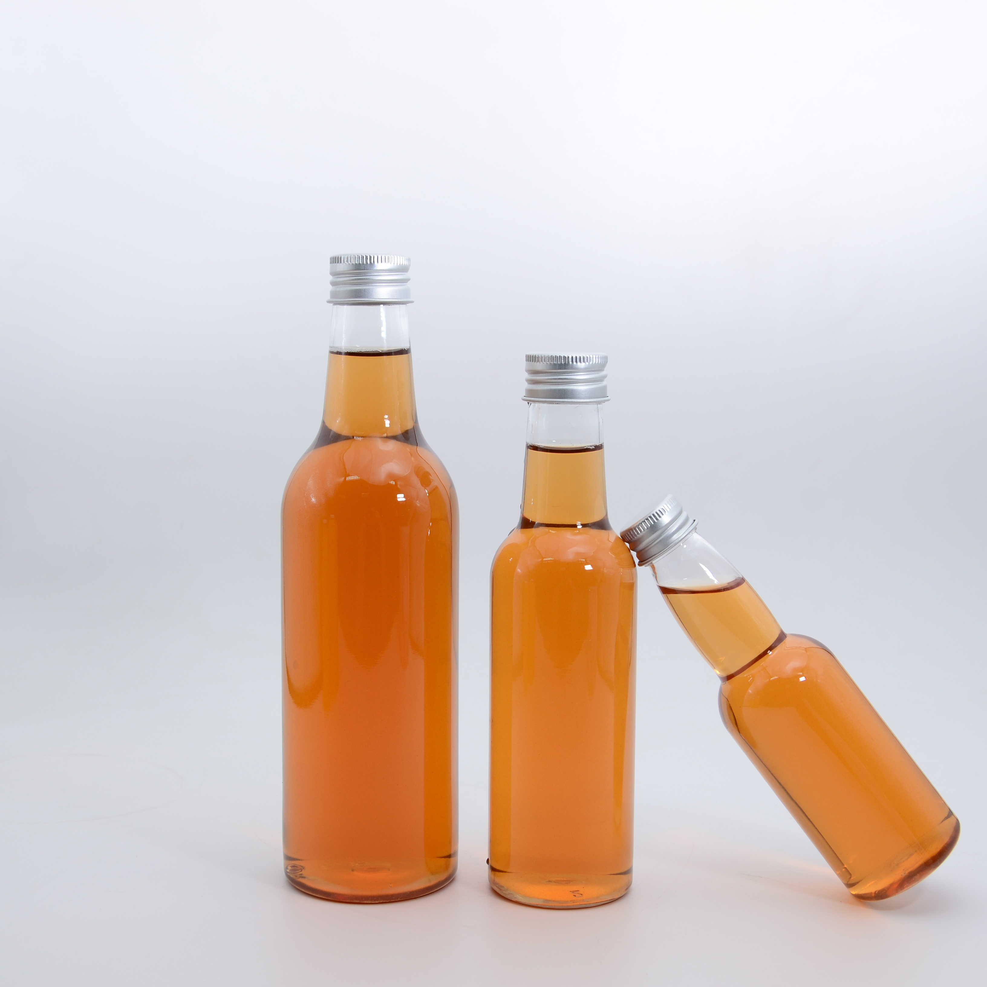 Long Neck Clear Juice Bottle Plastic PET Beer wine Bottles 120ml 150ml 200ml 300ml Carbonated Drinks Soda Jar with Aluminum Cap