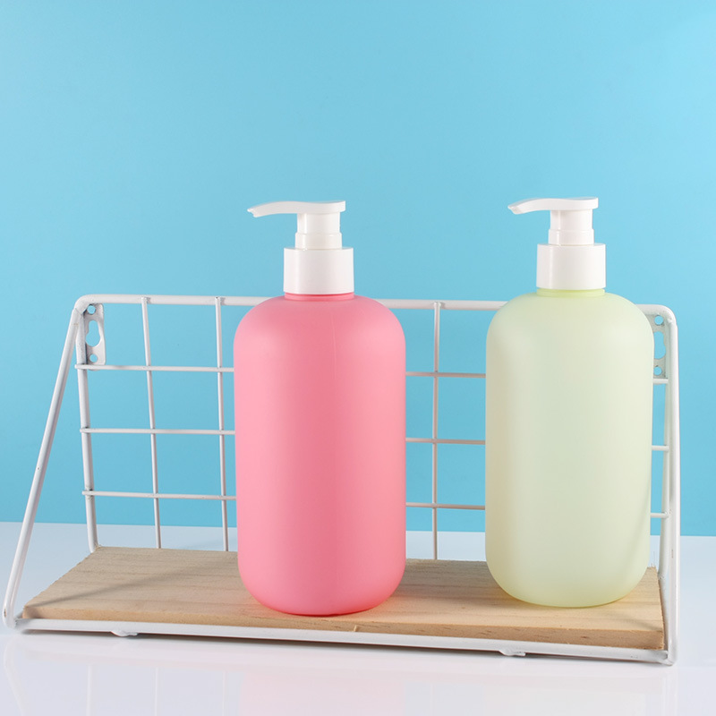 baby wash Shampoo Bottle PE Plastic soft packaging 200ml 300ml 400ml 500ml custom Cosmetic Packaging pump Bottles with flip top