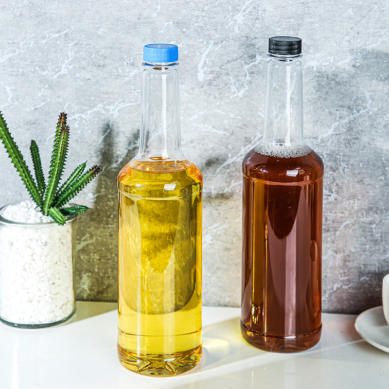 Vodka whisky 750ml empty liquor bottles sale pet water bottle 750ml drinking juice plastic 25oz wine bottles