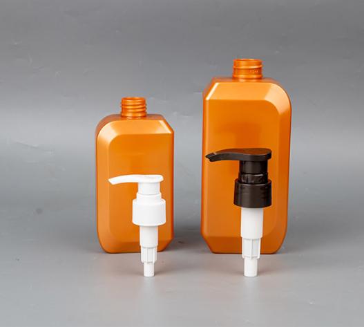 Custom Logo Label Printing Flip Cap Pump 300ml 500ml shampoo bottle Unique plastic lotion body wash shower gel dispenser bottle