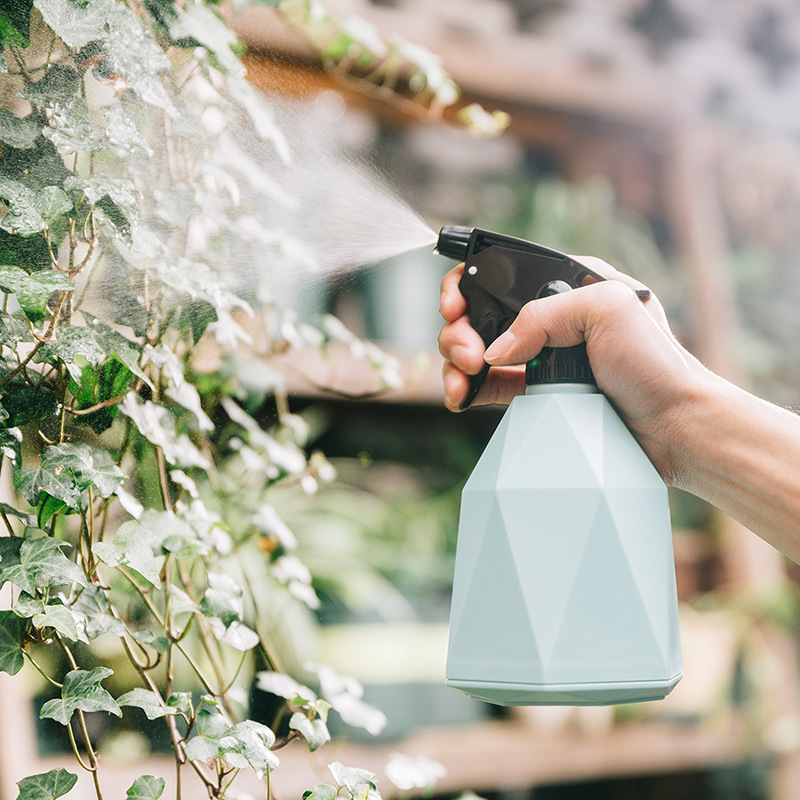 Bulk Manufacturers Customized HDPE Empty Cleaner Trigger Plastic 500ml Spray Bottle