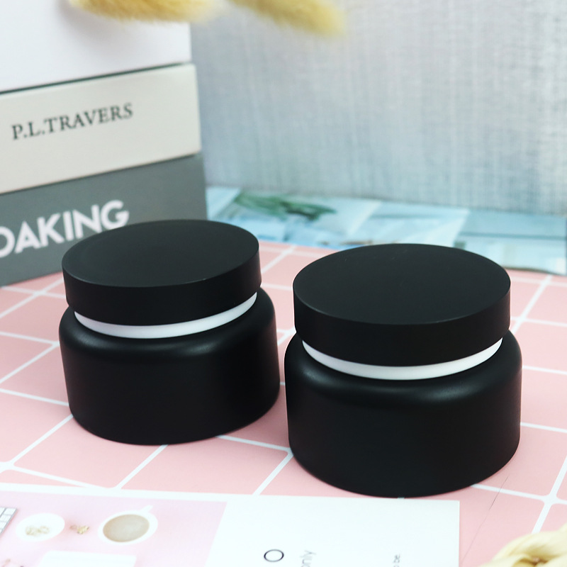 Matte Black Jar Empty Skincare Plastic Cream Jar Round 100g 120g Custom Frosted Customize Cosmetic Jar With Lid