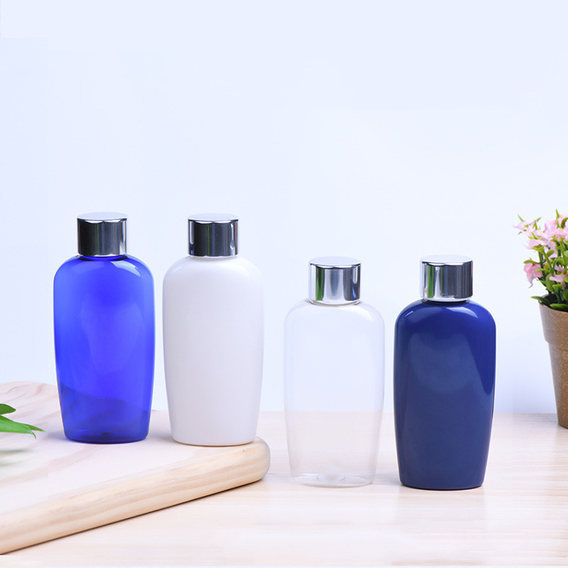 Travel Set Portable 60ml/2oz Flat Shoulder Plastic Bottle with Screw Cap for Packaging Toner Makeup Remover Bottle Oil Dispenser