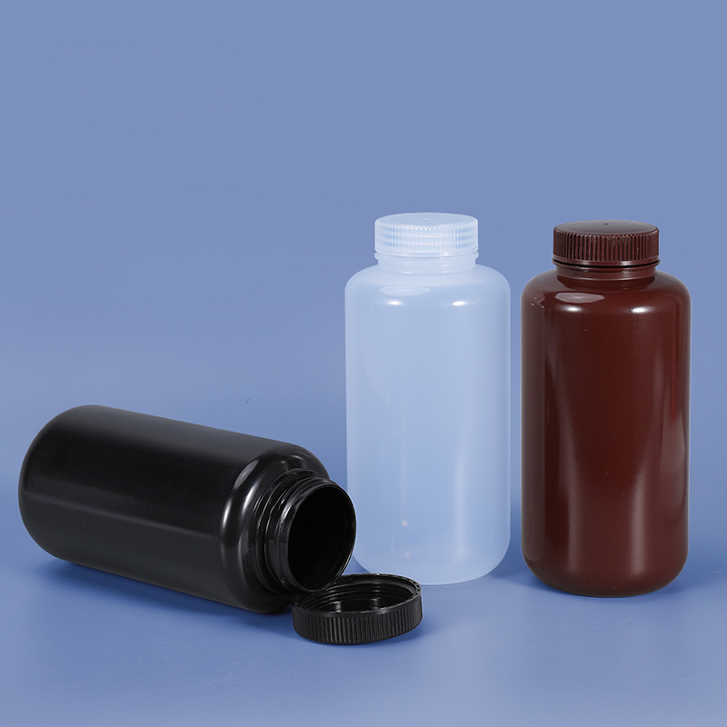 PE Plastic Shampoo Bottle 120ml 150ml 200ml 250ml Clear Matte Bottle Body Wash Squeeze Lotion Packaging Bottle with Twist Lid