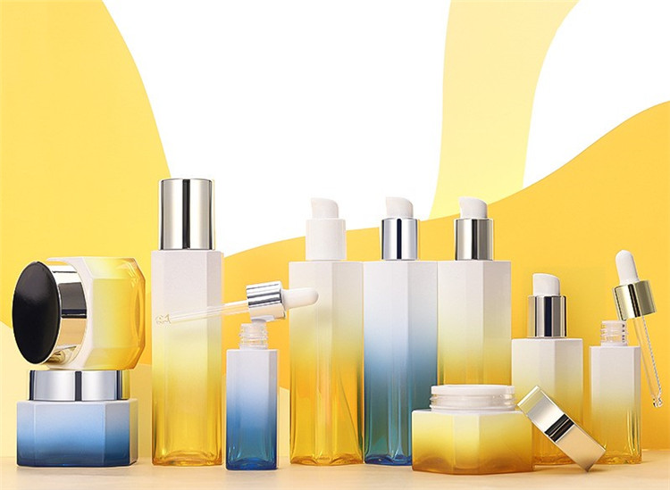 Wholesale Customized Plastic Empty Clear 30ml 50ml 80ml 100ml 120ml Airless Bottle With Pump For Lotion Cosmetics Packaging