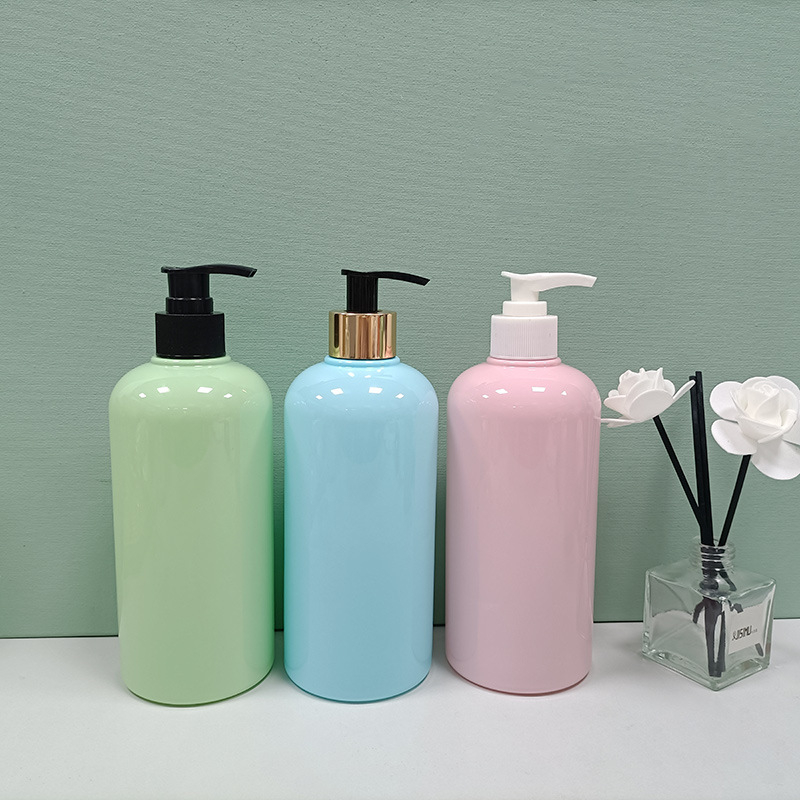 Empty Lotion Pump Bottles 8 OZ 16oz 32oz  BPA-Free Refillable Plastic Containers with White Dispenser for Soap, Shampoo, Lotions