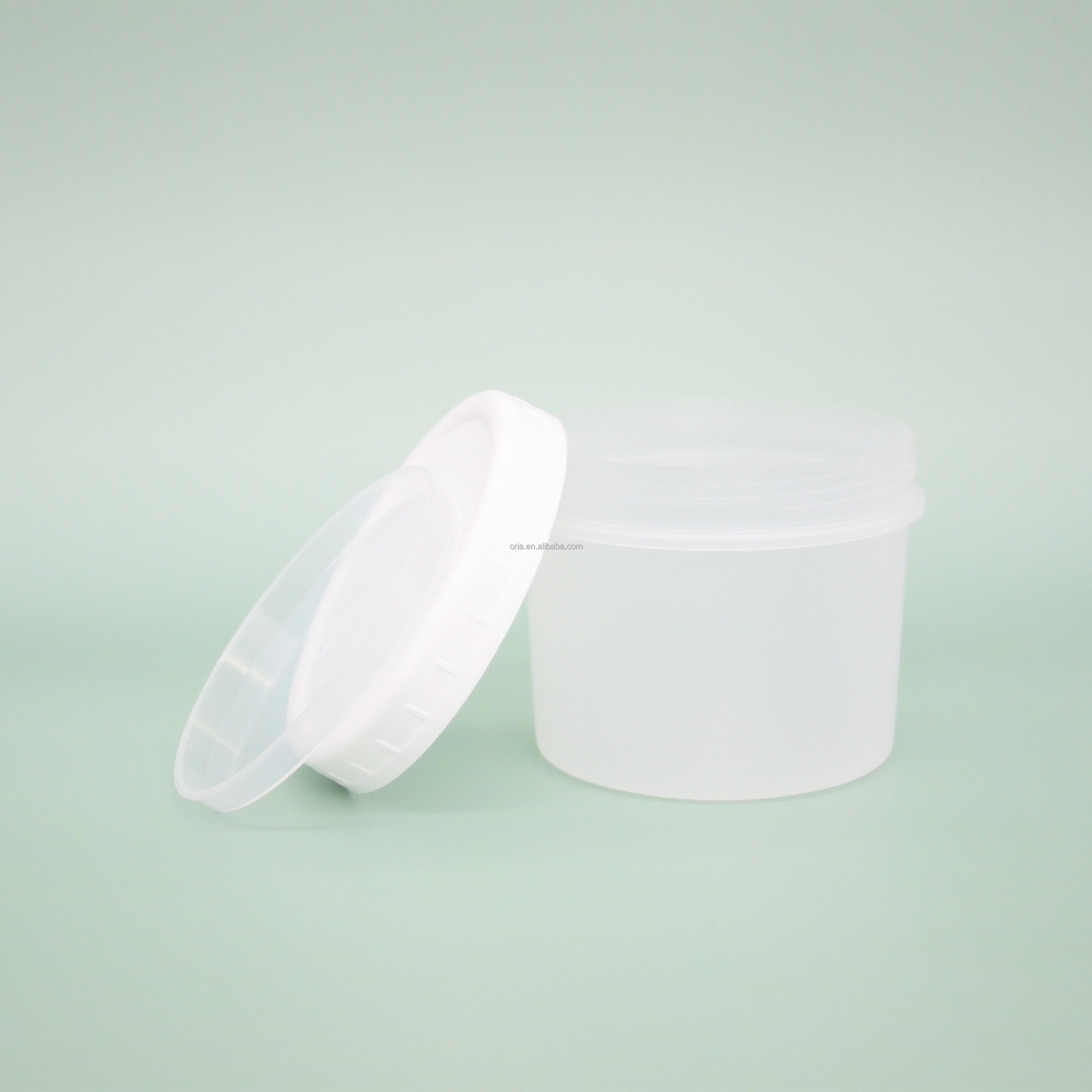4oz 8oz Luxury Empty OEM Cosmetic Containers Biodegradable Cosmetic Packaging Plastic Cream Jar with gold lid