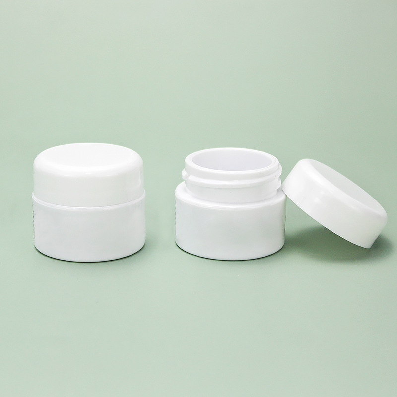 food grade Plastic Jar PP 30g 50g 100g 150g 200g  Cosmetic packaging Customized color Round Face Cream Jar