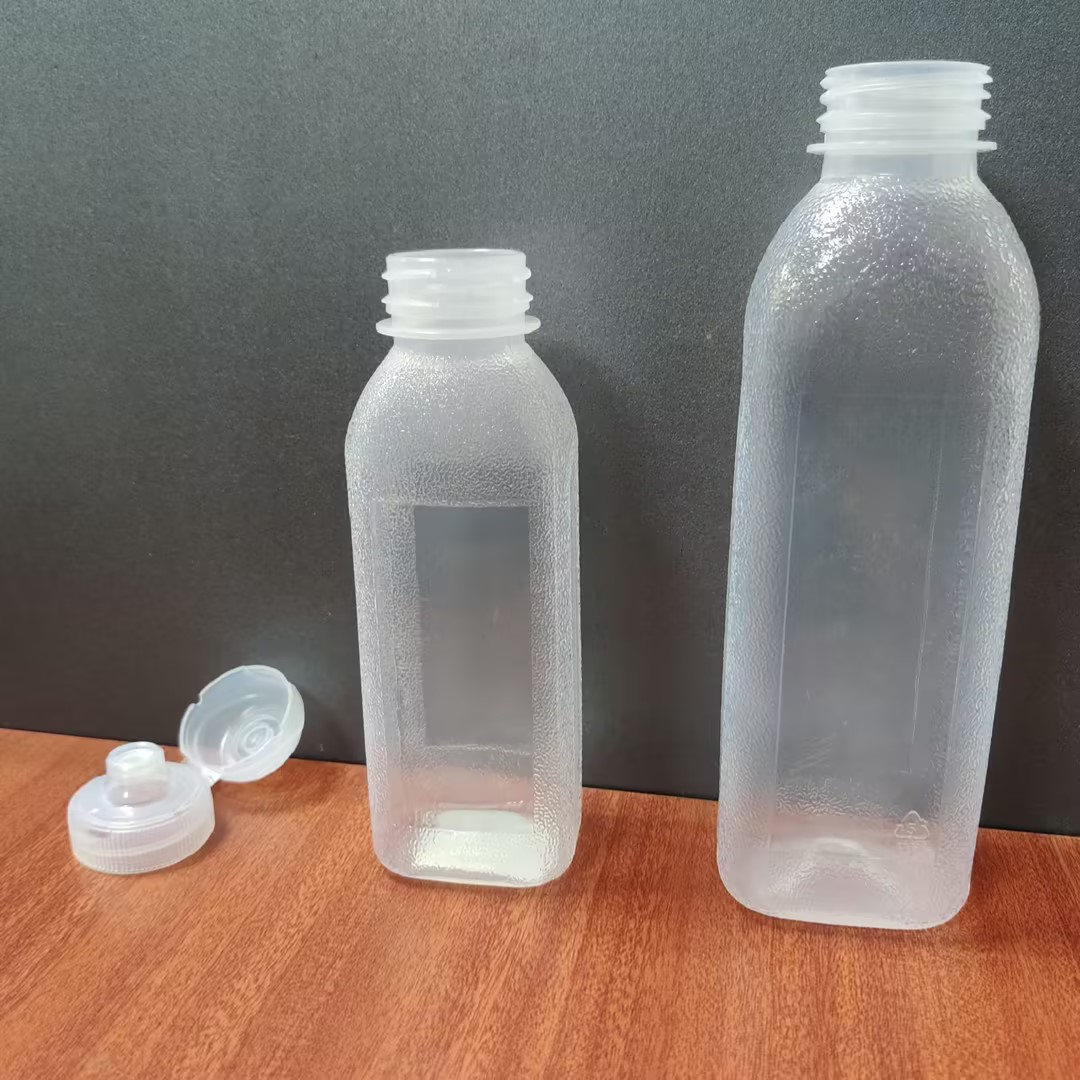 300ml 500ml Soft pp bottle for juice plastic bottles sauce Ketchup Oil Condiment pp plastic bottle drink with Silicone Valve cap
