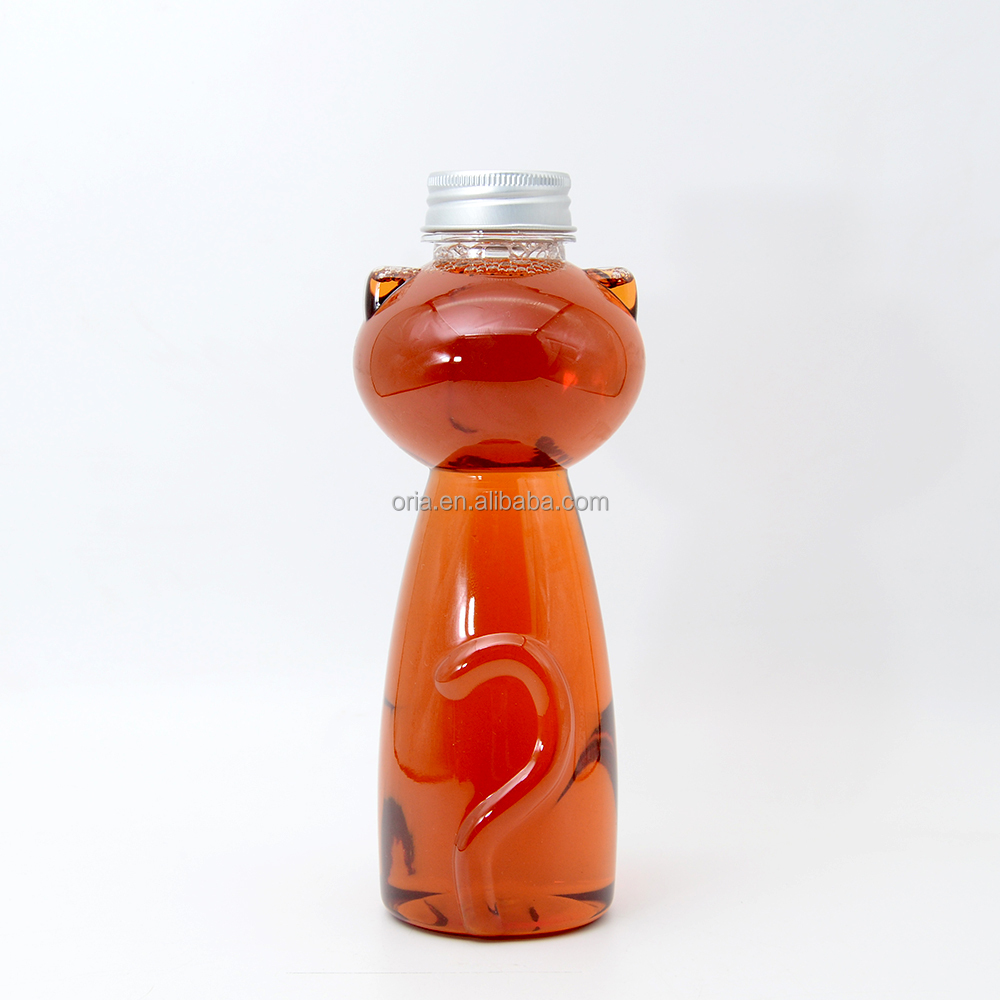 Cute Animal Shape  plastic drinking disposable PET empty bottle with screw aluminum lid BPA Free animal shape beverage container
