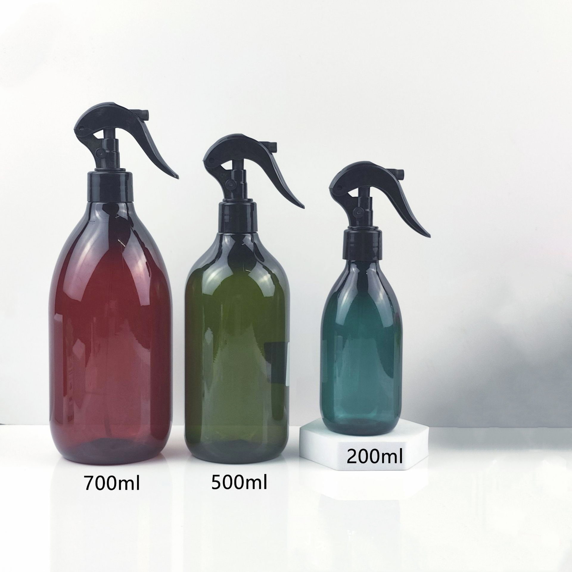 Luxury Glossy Amber Green Blue Color Plastic Spray Bottle Perfume Beauty Salon Hair Wash Treatment Oil Fine Mist Trigger Sprayer