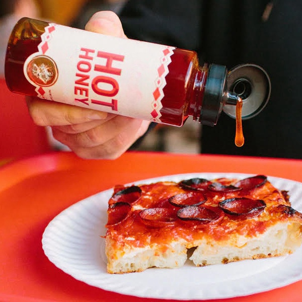 12oz Condiment Mayonnaise Container 5oz food grade hot sauce squeeze shiracha plastic bottle 500ml olive oil twist cap bottle