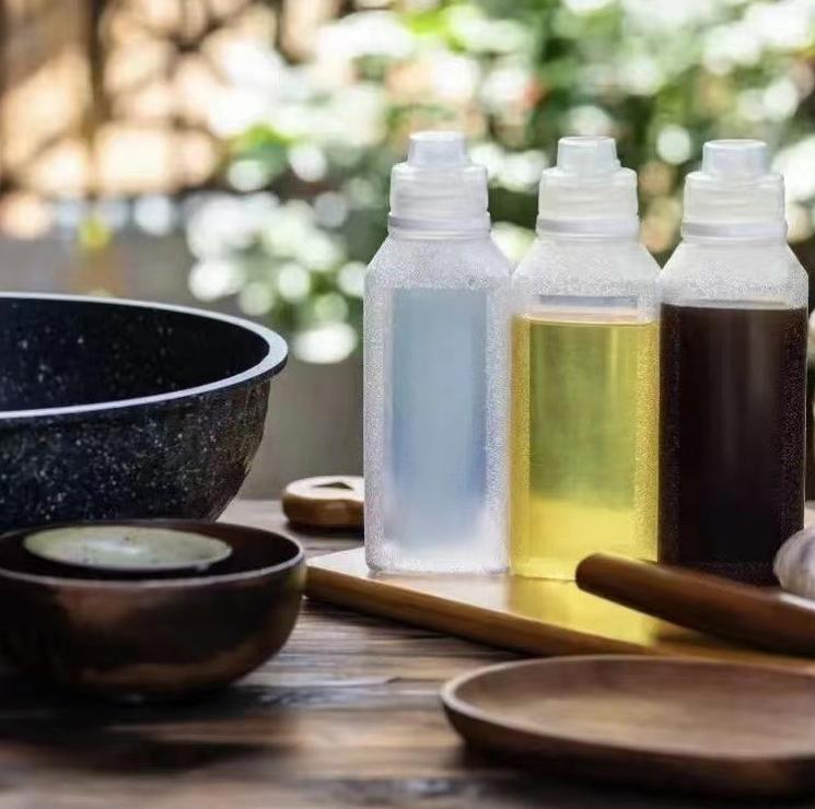 food grade 300ml 500ml PP Soft Plastic Juice Oil Vinegar Condiment honey Ketch Sauce Squeeze Bottle with silicone valve cap