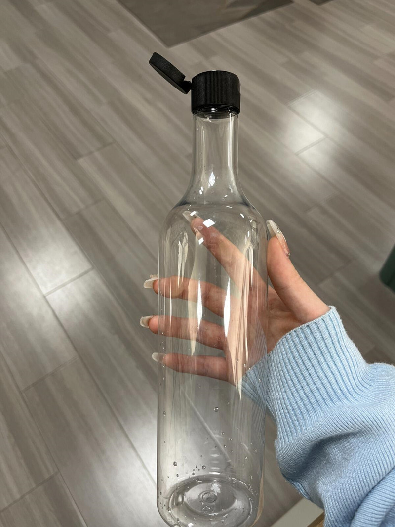 Custom Empty Liquor Bottles 750ml with Flip Cap Olive oil and Vinegar Bottle Set Spirits Liquor Wine Whisky Vodka Tequila Bottle