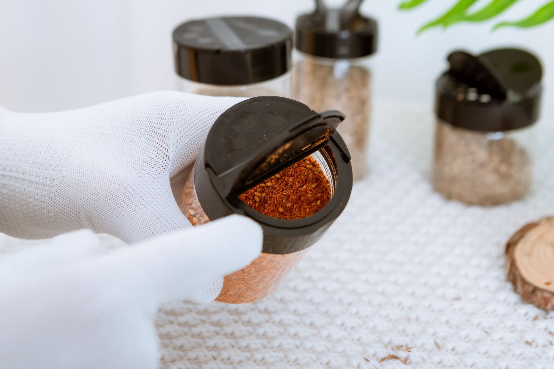 PET Plastic Spice Shaker Jars With Dual Flip Top Lid 80ml 100ml 120ml 250ml 360ml 400ml 500ml Salt Pepper Powder Condiment jar