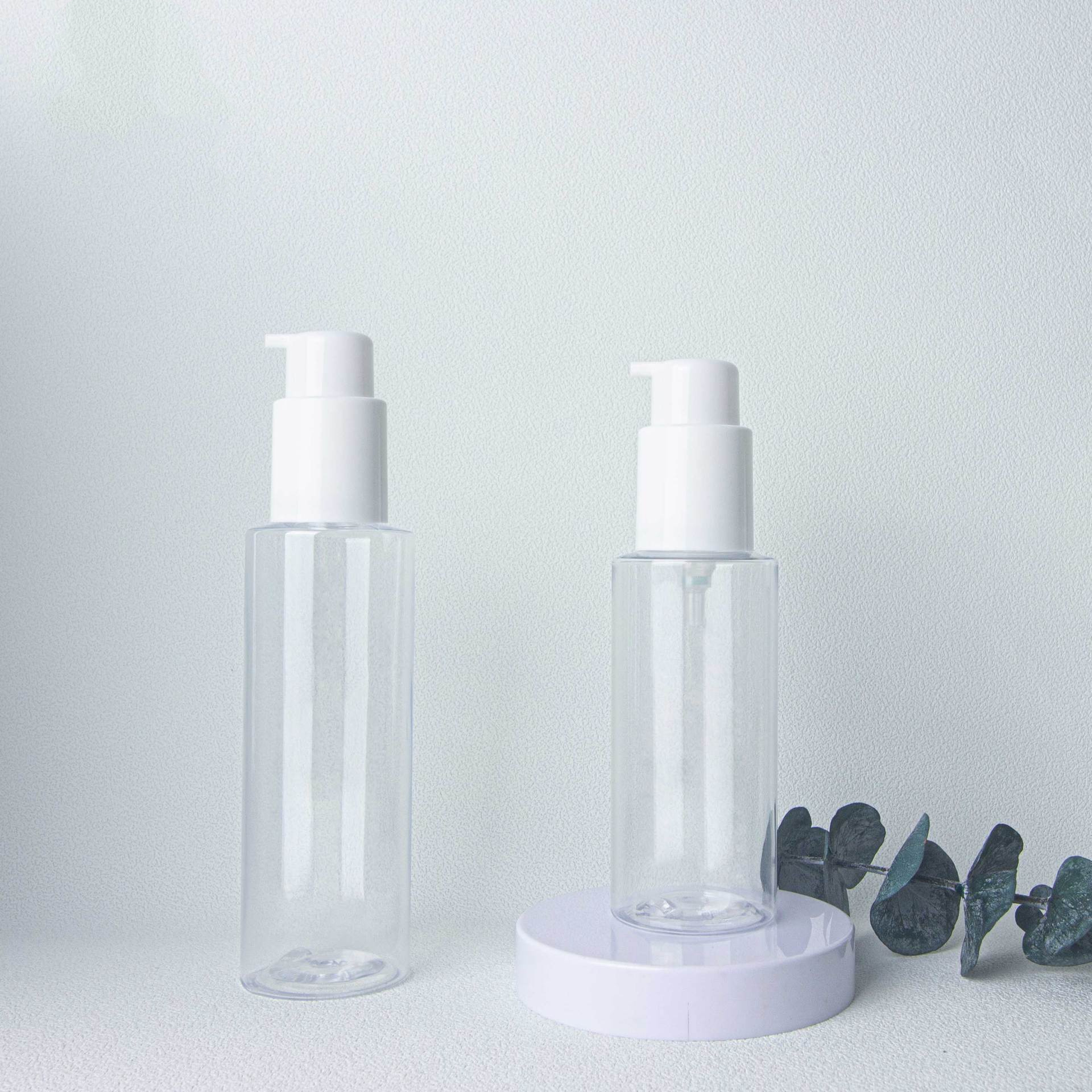 80ml 100ml 120ml Essence Serum Sunscreen Setting Lotion Bottle Transparent Flat Shoulder Cosmetic PET plastic dispenser bottle