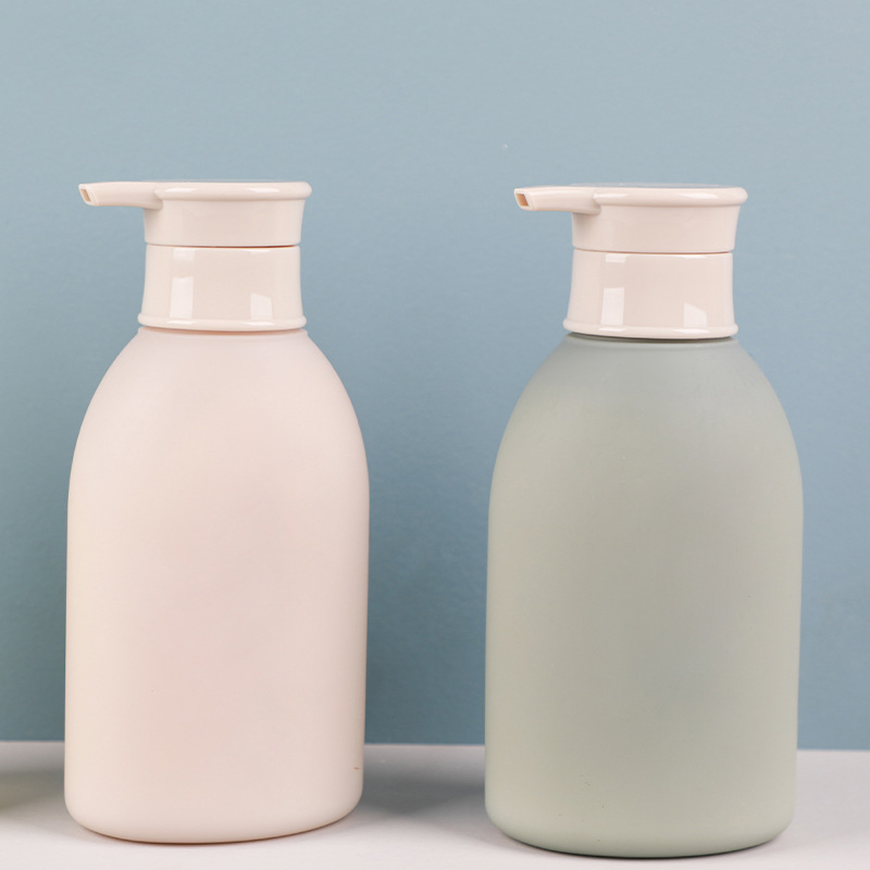 250ml 300ml 500ml matte boston lotion bottle round PET plastic pump bottle empty customized color and logo clean container