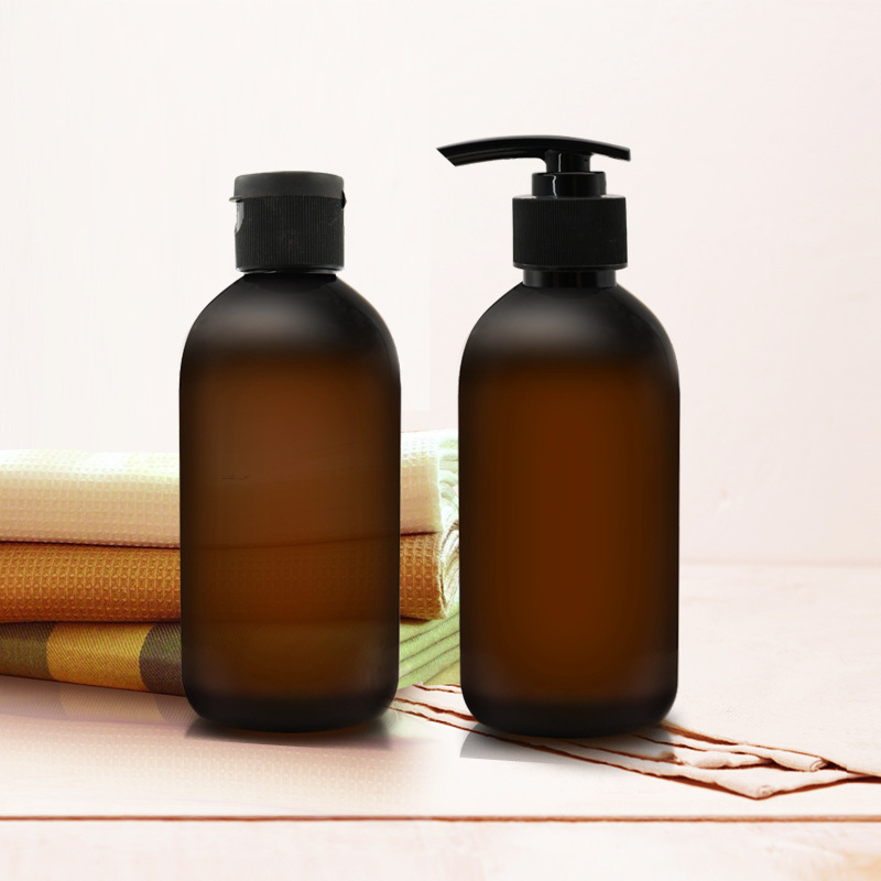 Plastic Shampoo Bottle Matte Blue Gray 250ml 300ml 500ml 8oz Body Hand Wash Lotion Scrub Bottle With Silver Pump