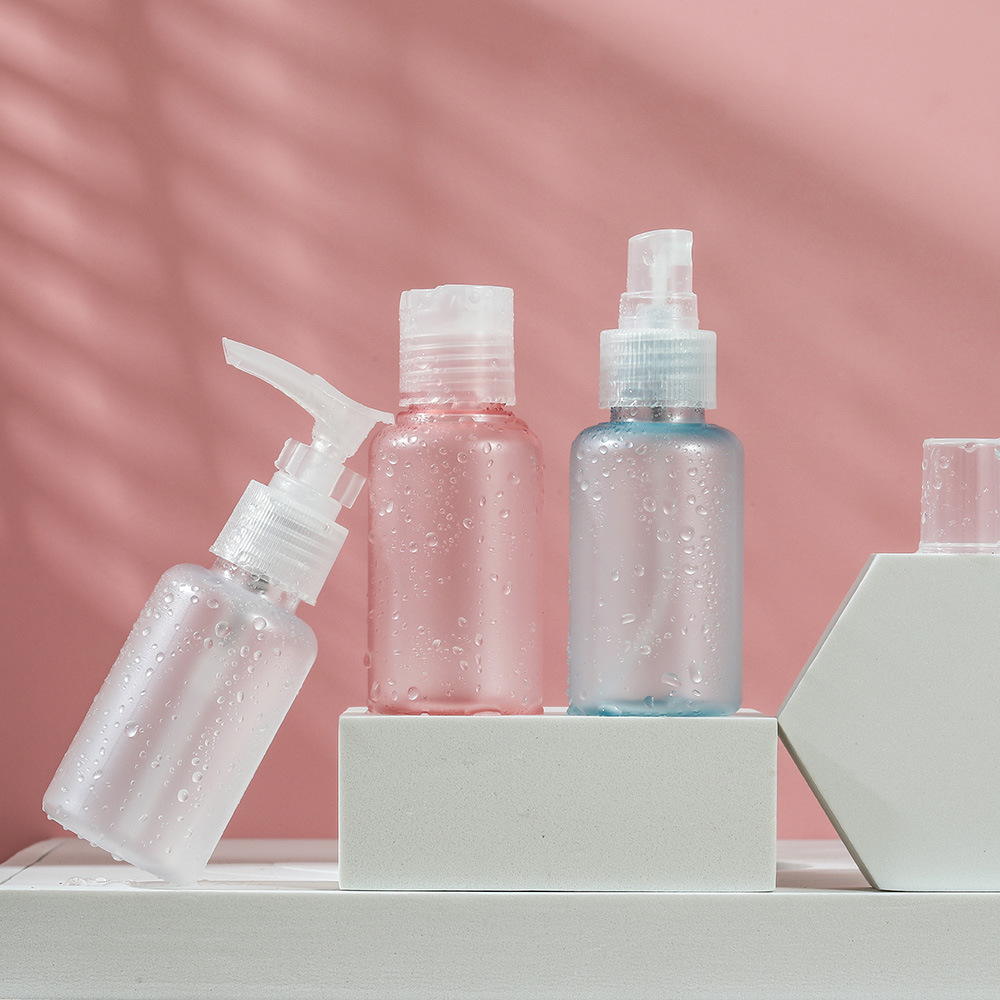 50ml 80ml Travel Size Bottles Set Flip Cap Body Wash Shampoo Lotion Pump Dispenser Moisturizing Water Fine Mist Spray Bottle