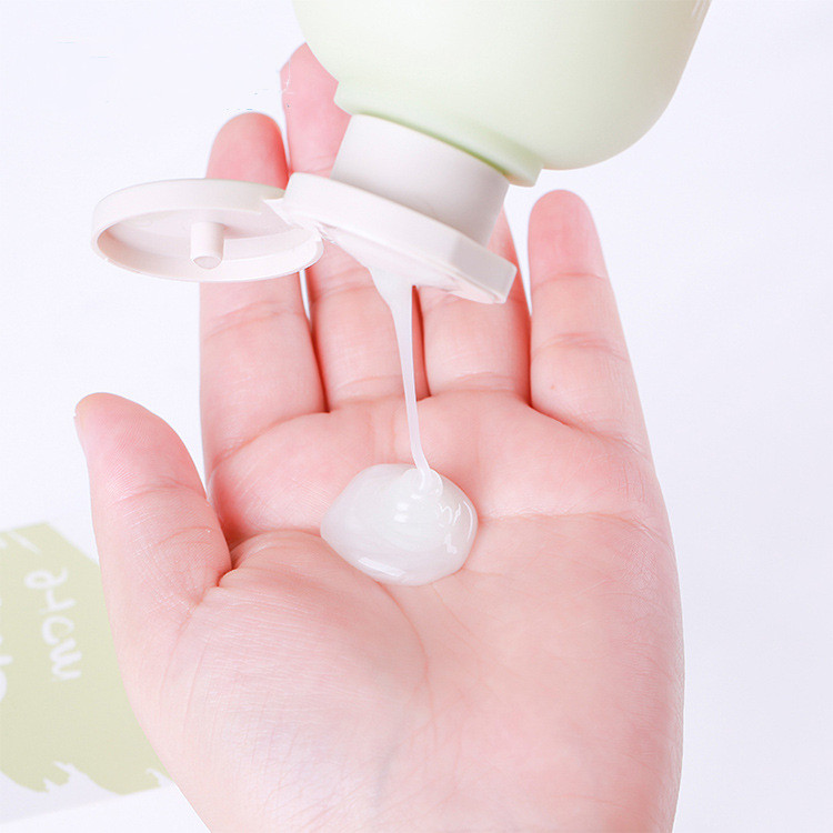Custom 250ml soft touch round shoulder 200ml flip top green shampoo bottle 300ml pe shower gel container conditioner packaging