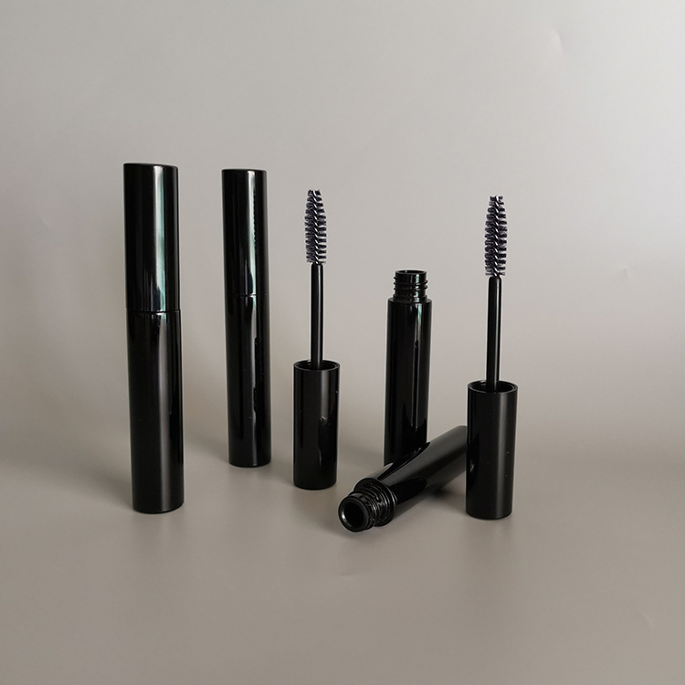 10ml Round Empty Plastic Eyelash Growth Serum Gel Container Mascara Brush Wand Bottle Tube cosmetic packaging Bottles